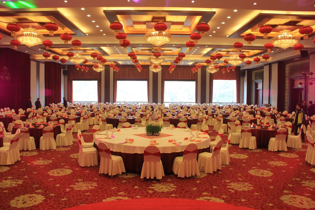 International Conference Hotel Of Nanjing Nanking Buitenkant foto