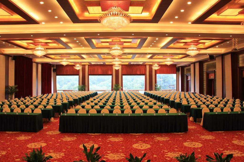 International Conference Hotel Of Nanjing Nanking Buitenkant foto